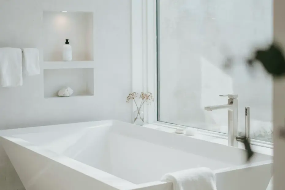 Small Japanese Bathroom Ideas with Shōji Screens | Edible Garden Ensuite | Zen & Functional Design