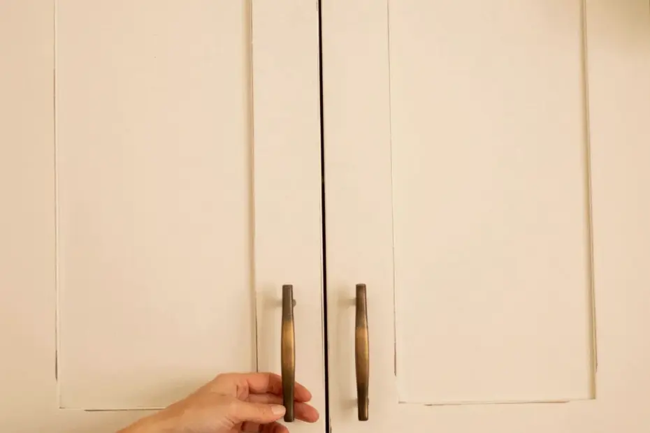 No-spend medicine cabinet organization tips (I tried them!)